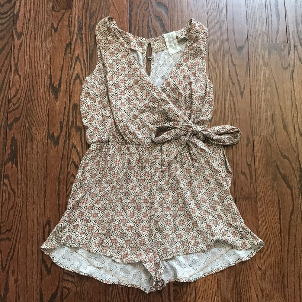Patterned Romper - image 1